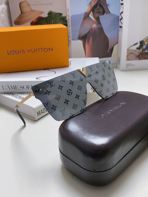 ルイヴィトンサングラス着用イメージ